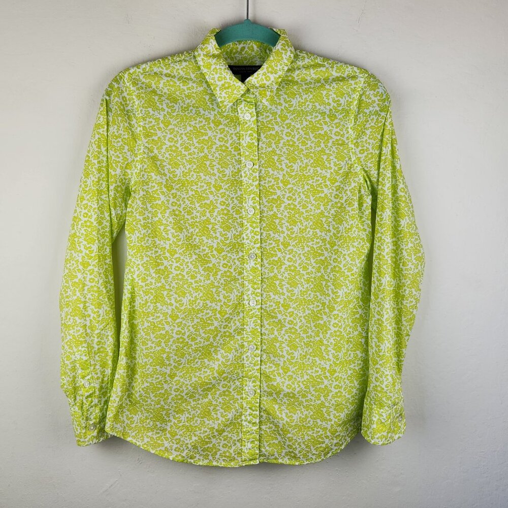 Banana Republic Green White Ditsy Floral Dillon Button Up Shirt Blouse sz XS